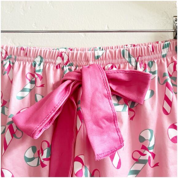 Candy Cane Pajama Set Collared Button Front & Shorts Size Medium Pink Holiday - Picture 4 of 8